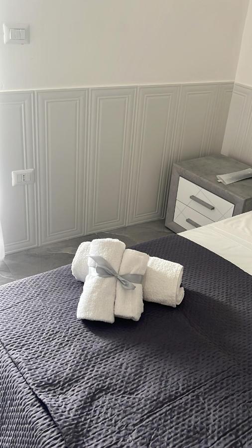 Casa Aurora Apartment Napoli Bagian luar foto